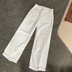 Women’s vintage white Jeans